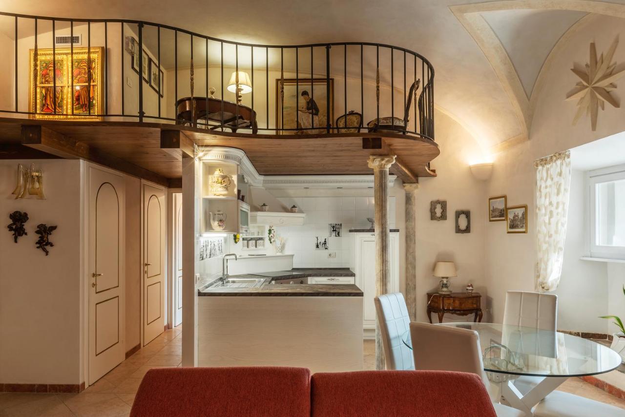 Palazzo Altieri Elegant Apartment Rome Extérieur photo